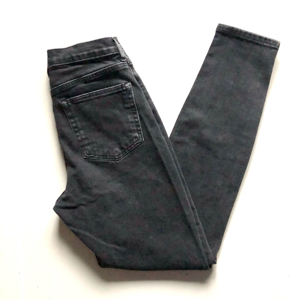 26 Everlane Skinny Mid Rise Washed Black Jeans